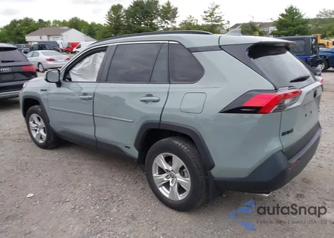2021 Toyota Rav4 Hybrid Xle z USA, uszkodzony, nr VIN JTMRWRFV9MD129916